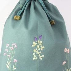 手刺繍キンチャク
