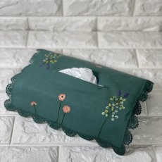 画像1: ナチュール手刺繍ティッシュカバー｜グリーン (1)