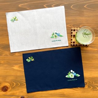 未使用保管品☆スイス 刺繍 テーブルマット ランチョンマット 4