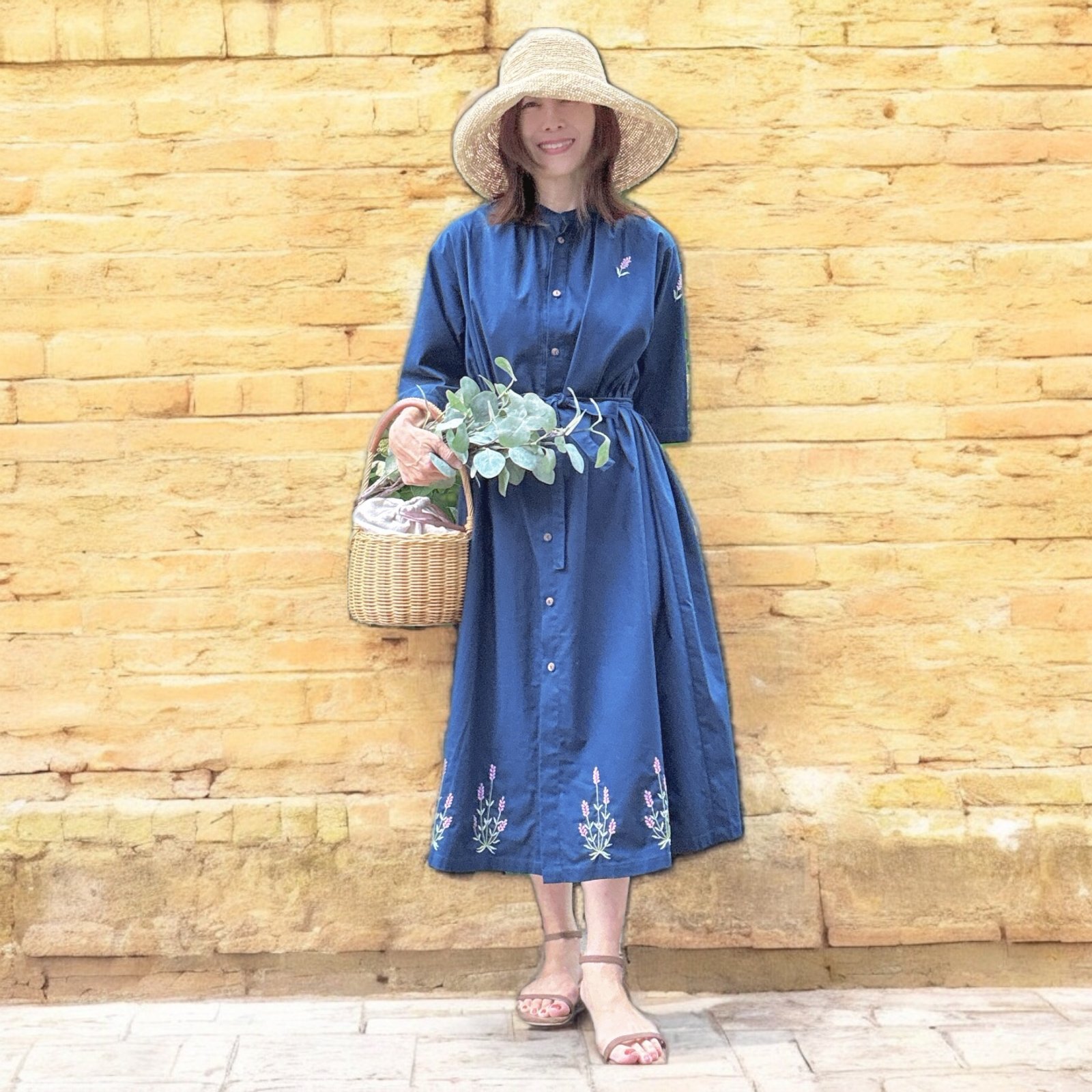 ラベンダー手刺繍シャツワンピ　ベルト付き｜ネイビー