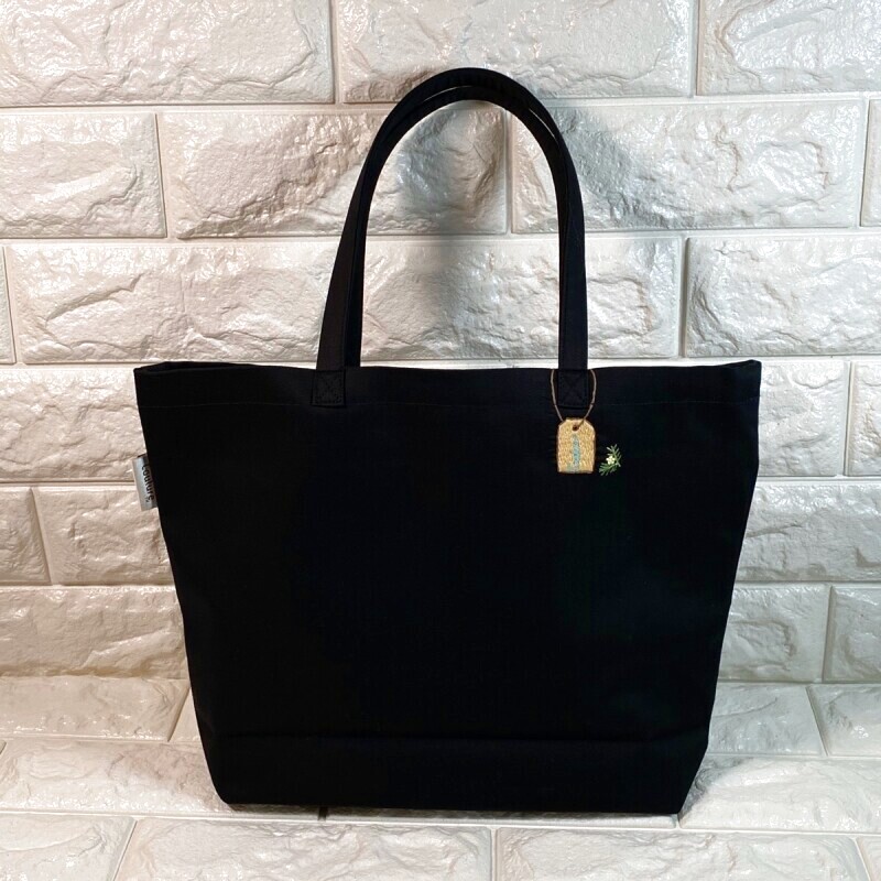 手刺繍トートバッグ